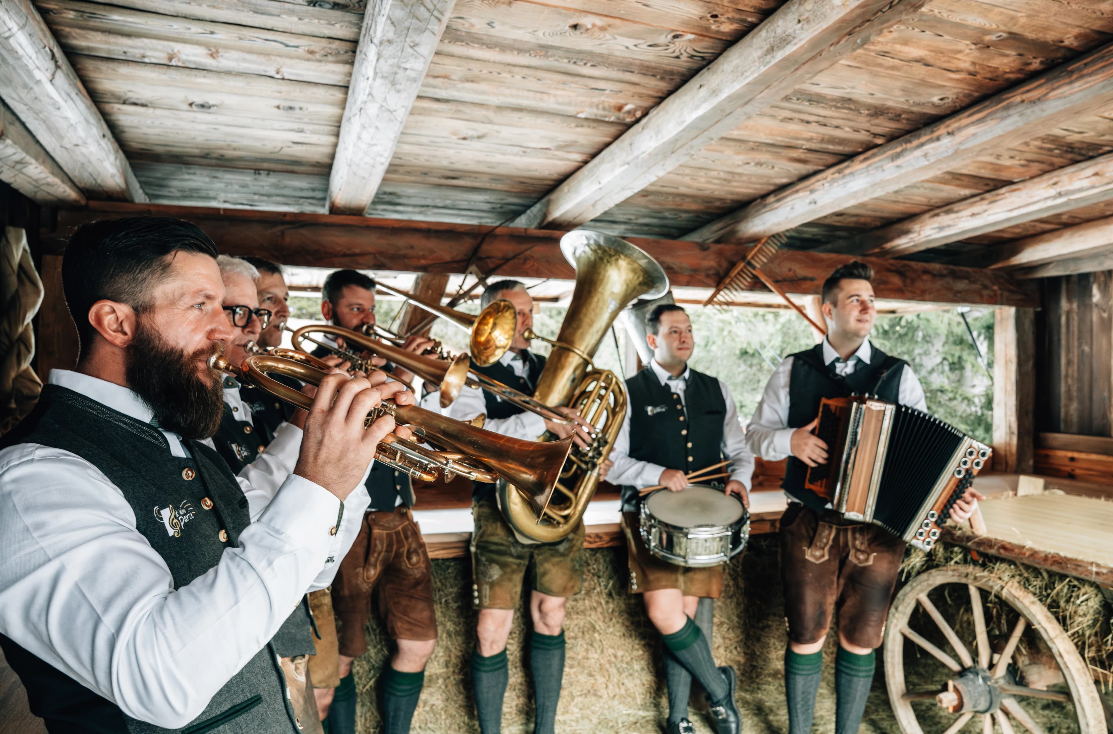 d' kloa Partie Gruppenfoto innen